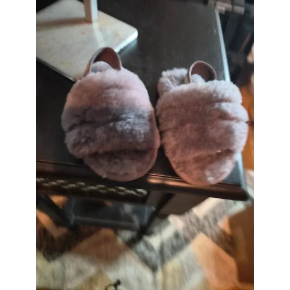 UGG Fluff Yeah Gray Fur Slide Children's Comfort Slippers Size 6
